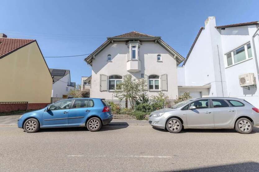 Büro in Böhl-Iggelheim 1.650 € 160 m²