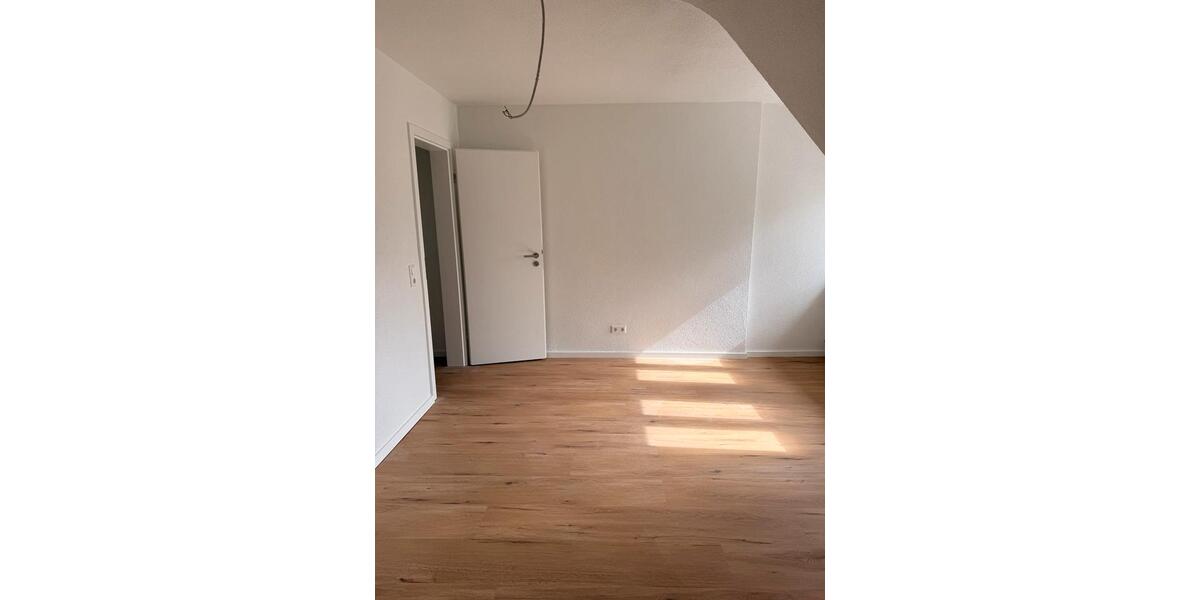 Etagenwohnung Freudenstadt - 3 Zimmer, 70 m&sup2;, 1.100&euro; | Angebot:25996863