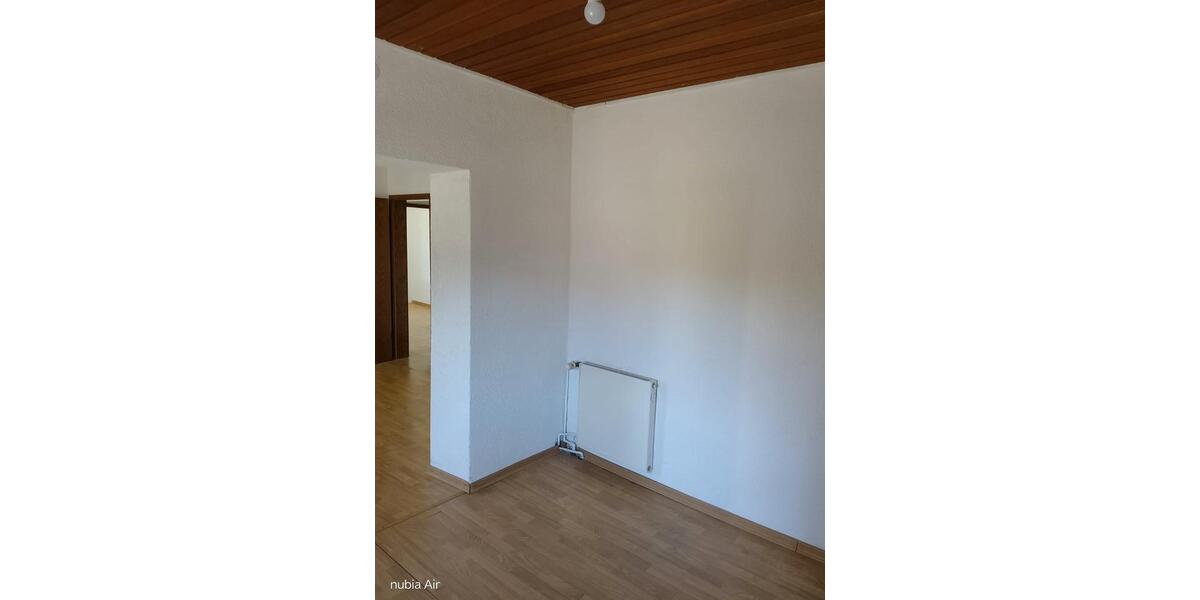 Dachgeschoßwohnung Betzdorf - 2 Zimmer, 61 m&sup2;, 420&euro; | Angebot:26385789