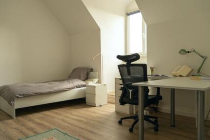 Wohnen auf Zeit Tübingen - 1 Zimmer, 20 m&sup2;, 200&euro; | Angebot:25057757