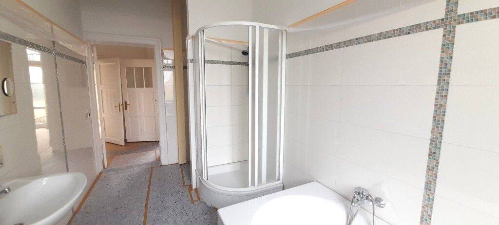 Etagenwohnung Rostock Stadtmitte - 3 Zimmer, 127 m&sup2;, 1.600&euro; | Angebot:26840859