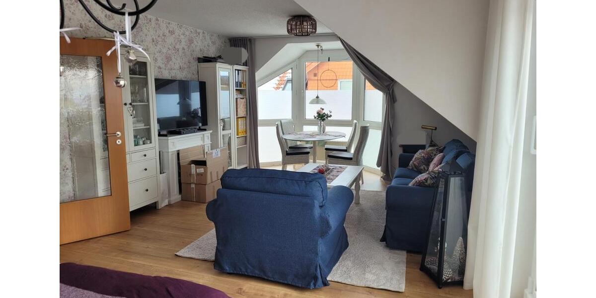 Dachgeschoßwohnung Enger - 3 Zimmer, 80 m&sup2;, 700&euro; | Angebot:24818723