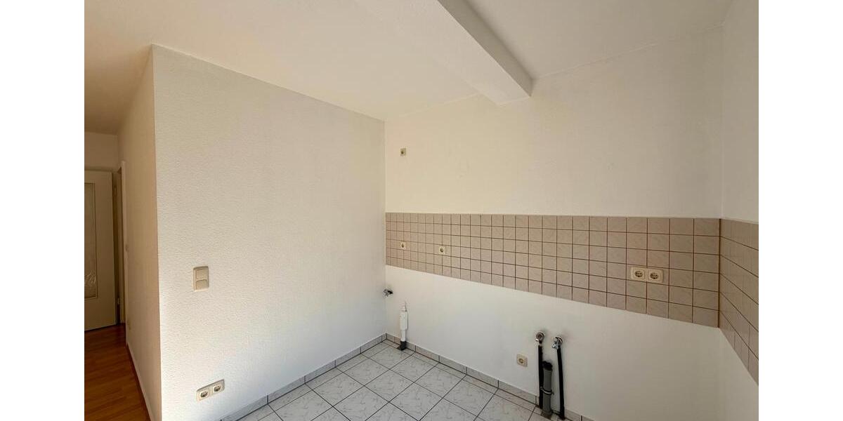 Erdgeschoßwohnung Weißenfels - 2 Zimmer, 50 m&sup2;, 350&euro; | Angebot:25364624
