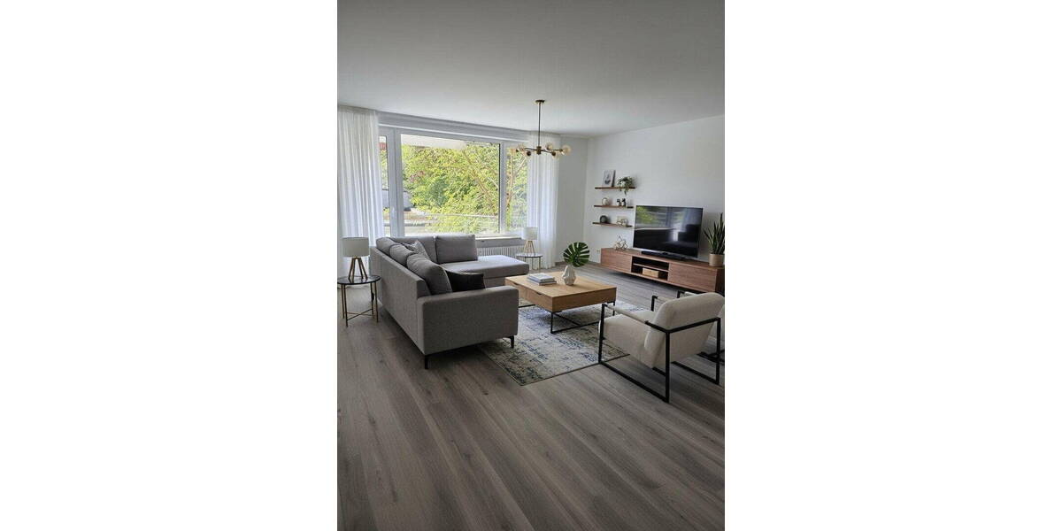 Etagenwohnung Düsseldorf Oberkassel - 2 Zimmer, 72 m&sup2;, 1.051&euro; | Angebot:26329682
