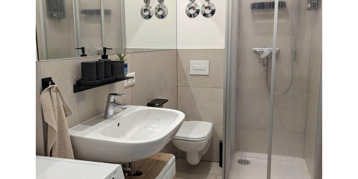 Voll möblierte 2-Zimmer-Whg. im Zentrum von Cottbus-3 Personen(I) 2 zimmer