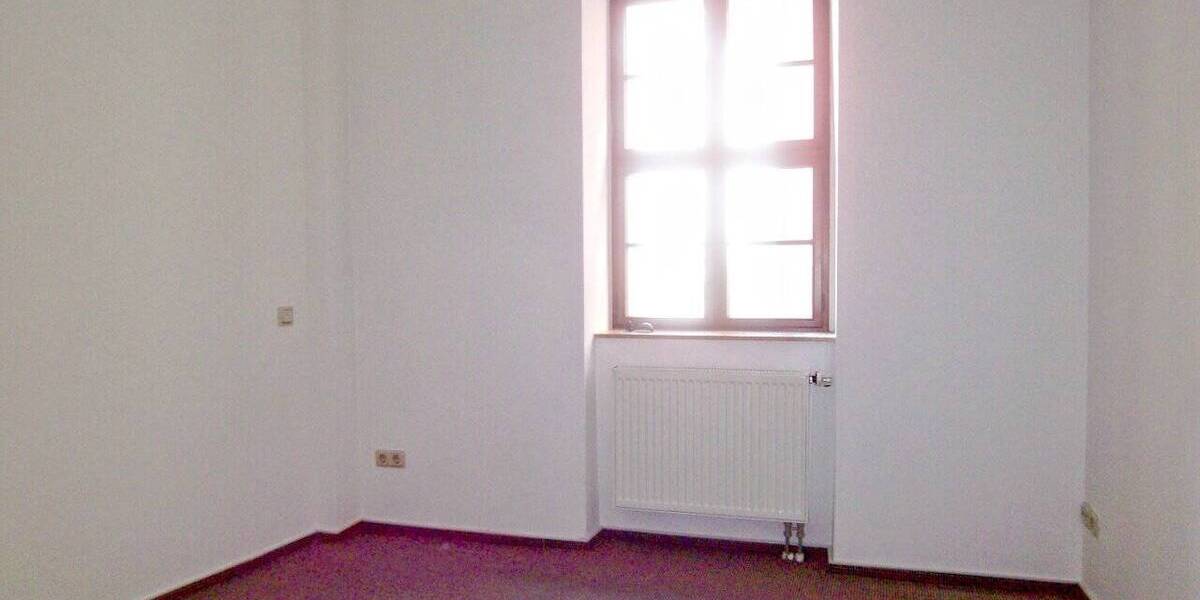 Etagenwohnung Bautzen - 2 Zimmer, 60 m&sup2;, 350&euro; | Angebot:26696194