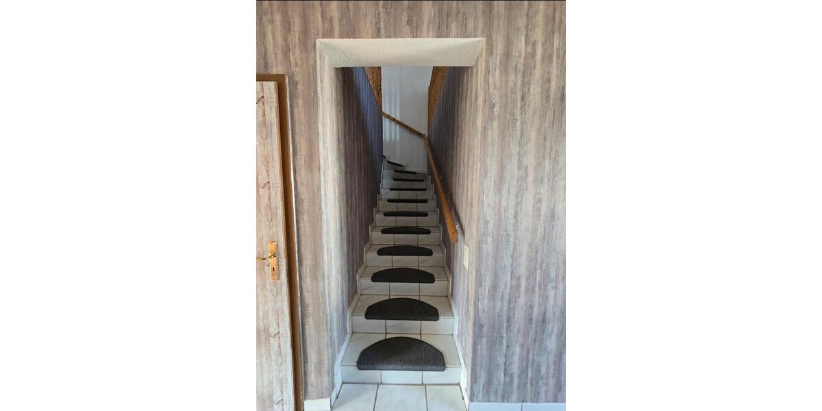 Reihenhaus Süderlügum - 6 Zimmer, 154 m&sup2;, 1.200&euro; | Angebot:25105873