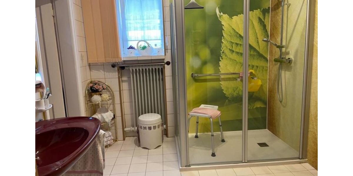 Erdgeschoßwohnung Clausthal-Zellerfeld Zellerfeld - 4 Zimmer, 134 m&sup2;, 690&euro; | Angebot:26442144