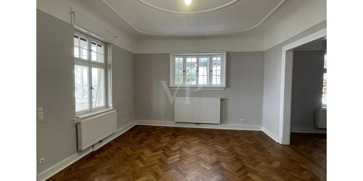 Maisonettenwohnung Marburg - 5 Zimmer, 200 m&sup2;, 3.100&euro; | Angebot:24867686