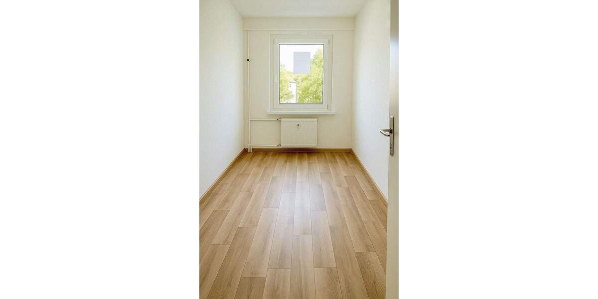 Etagenwohnung Möckern Neu Külzau - 4 Zimmer, 71 m&sup2;, 460&euro; | Angebot:24221366