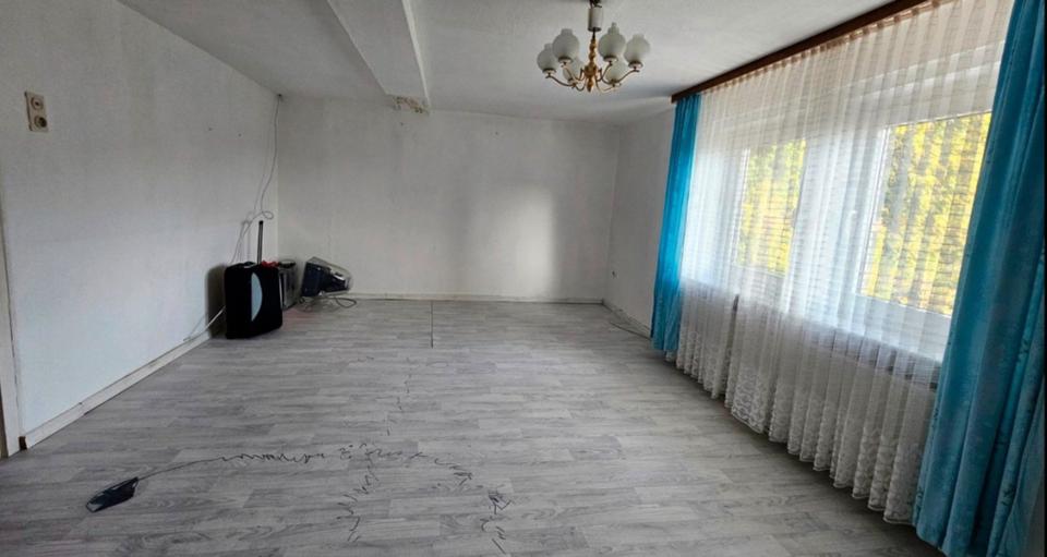 Reihenhaus Morschen - 5 Zimmer, 150 m&sup2;, 900&euro; | Angebot:25303072