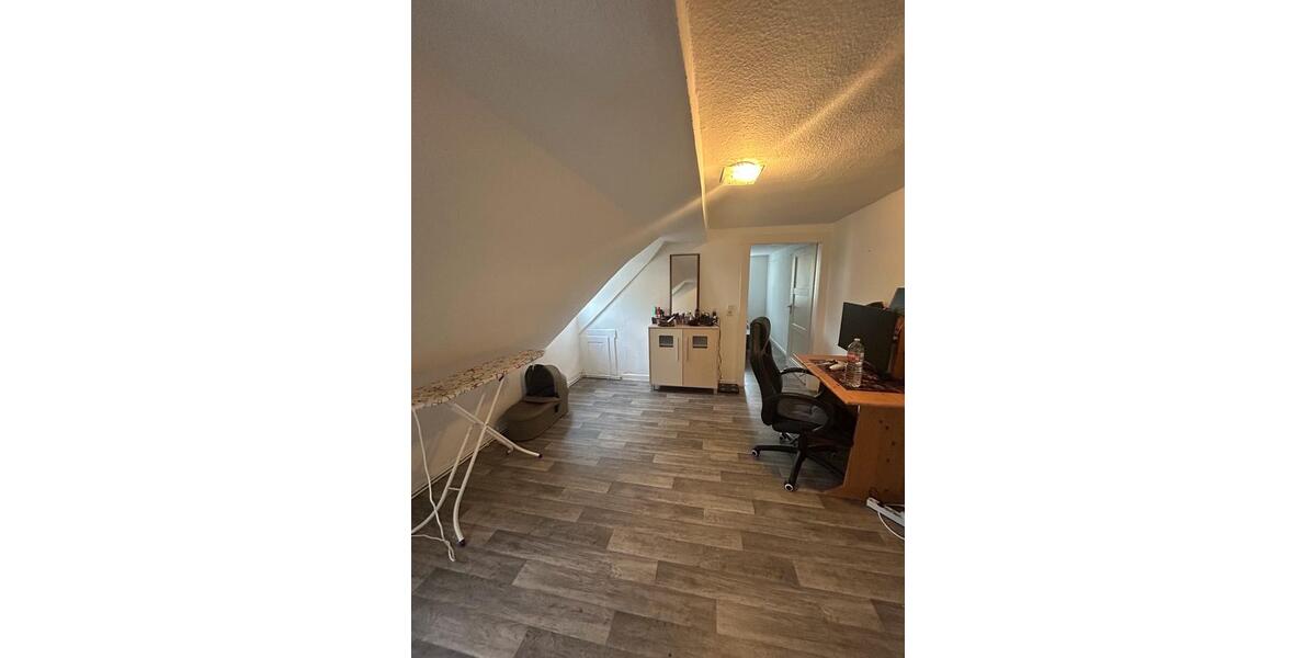 Dachgeschoßwohnung Goslar - 3 Zimmer, 78 m&sup2;, 720&euro; | Angebot:26614327