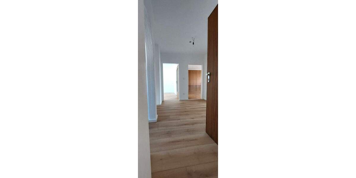 Etagenwohnung Weiden in der Oberpfalz Hammerweg - 3 Zimmer, 86 m&sup2;, 810&euro; | Angebot:25673597