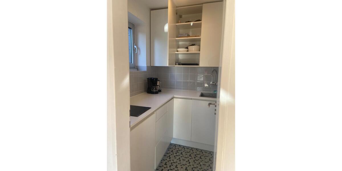 Wohnen auf Zeit Düsseldorf Stadtbezirk 7 - 1 Zimmer, 40 m&sup2;, 1.100&euro; | Angebot:26025132