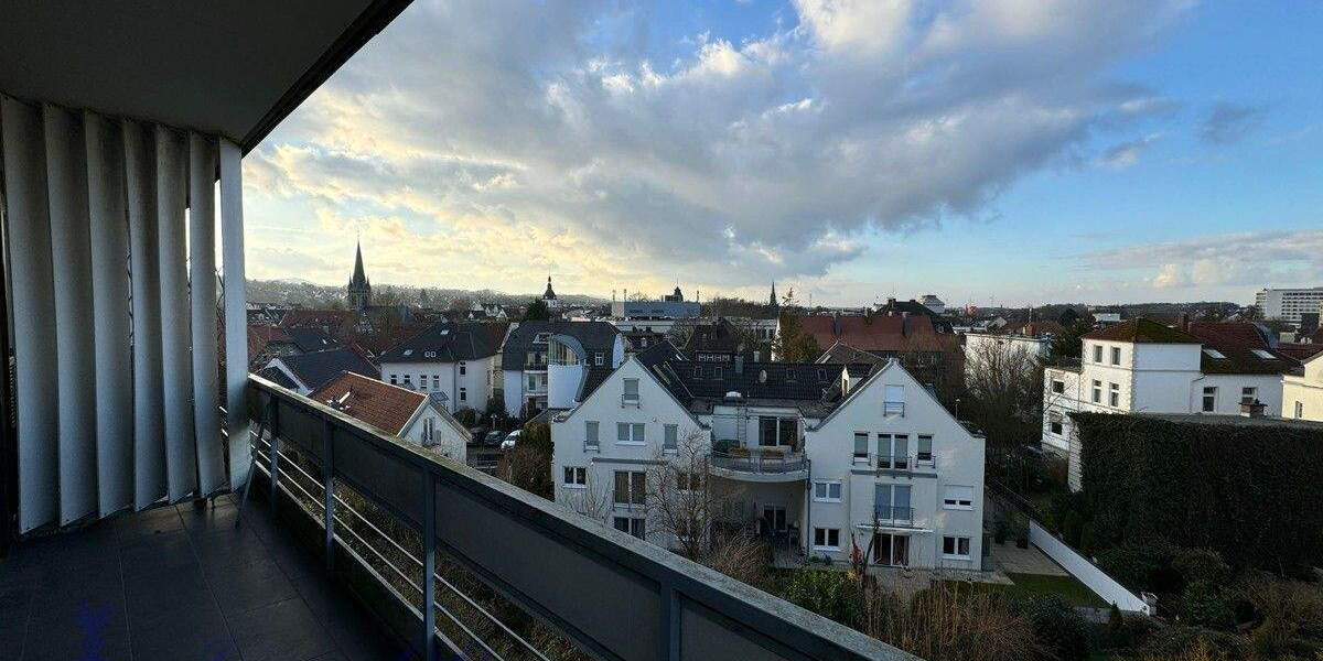 Etagenwohnung Detmold Innenstadt - 2 Zimmer, 65 m&sup2;, 440&euro; | Angebot:24781230