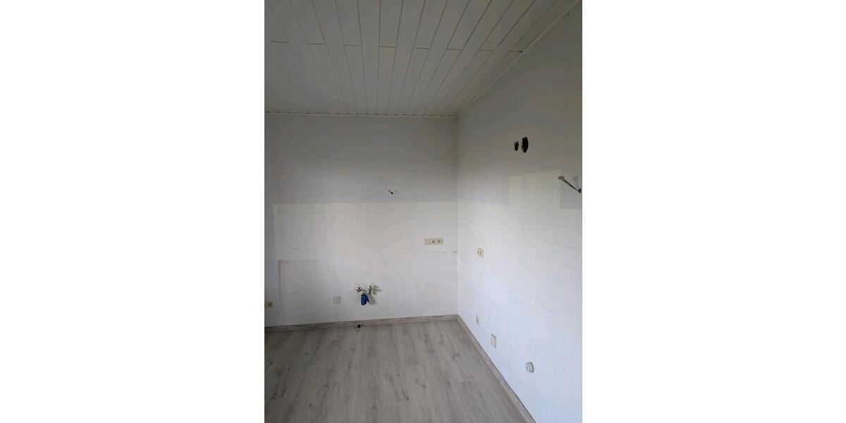 Erdgeschoßwohnung Bad Oeynhausen Dehme - 3 Zimmer, 100 m&sup2;, 1.100&euro; | Angebot:26211026