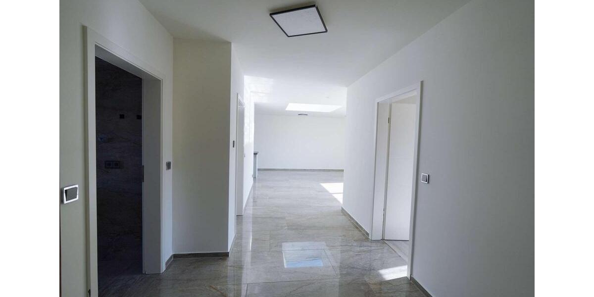 Dachgeschoßwohnung Gifhorn - 3 Zimmer, 81 m&sup2;, 1.150&euro; | Angebot:25710625