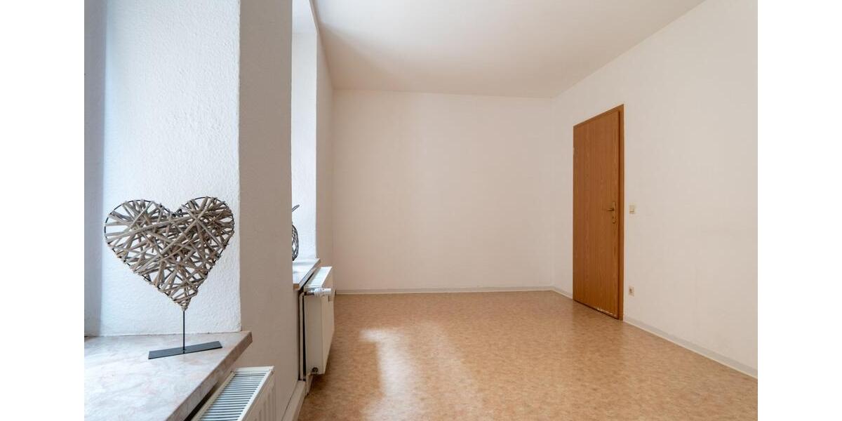 Etagenwohnung Calbe (Saale) - 2 Zimmer, 60 m&sup2;, 400&euro; | Angebot:22457525