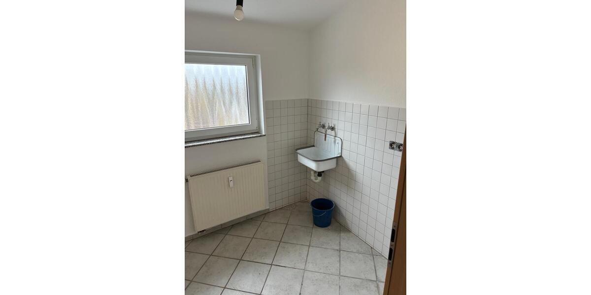 Dachgeschoßwohnung Münzenberg - 4 Zimmer, 110 m&sup2;, 950&euro; | Angebot:26618331