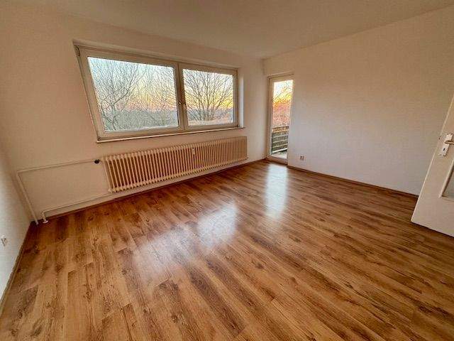 Etagenwohnung Bad Segeberg - 3 Zimmer, 72 m&sup2;, 630&euro; | Angebot:25779221