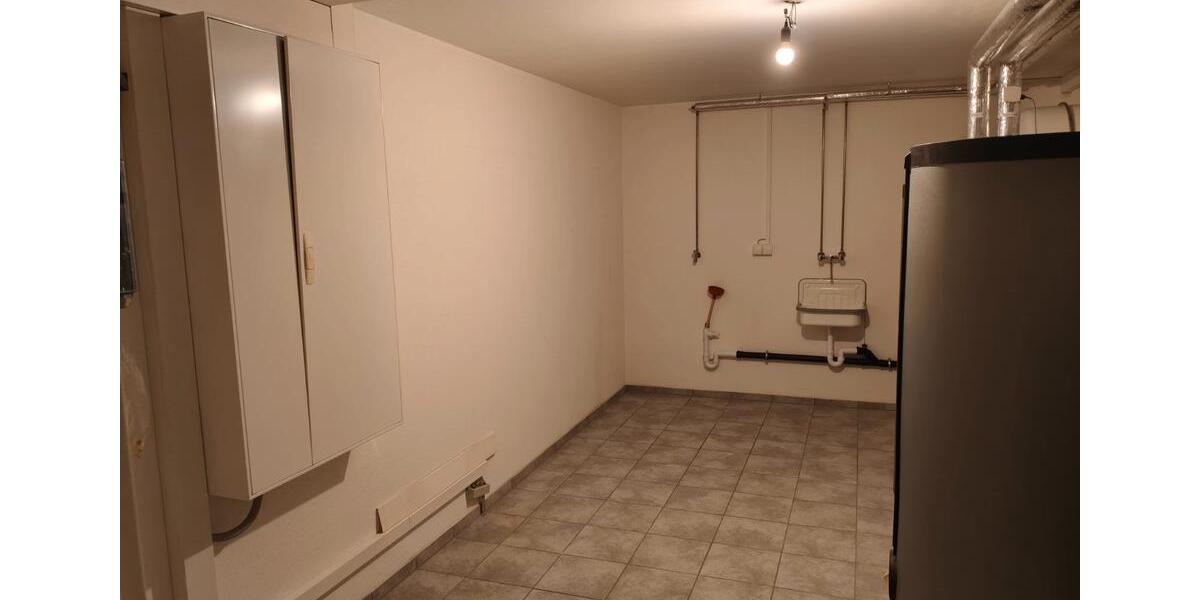 Maisonettenwohnung Rechtmehring - 5 Zimmer, 143 m&sup2;, 1.700&euro; | Angebot:26083651
