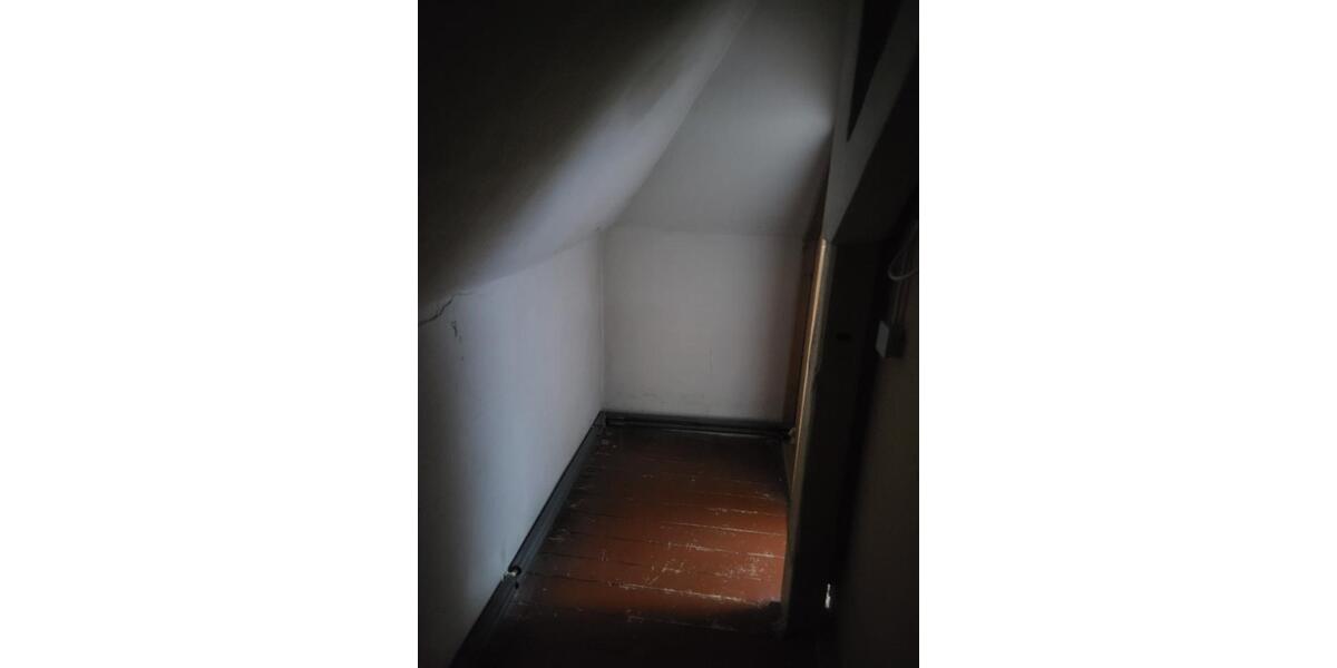 Dachgeschoßwohnung Dessau-Roßlau Rodleben - 3 Zimmer, 60 m&sup2;, 240&euro; | Angebot:24795074