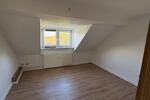 Dachgeschoßwohnung Domsühl - 2 Zimmer, 39 m&sup2;, 273&euro; | Angebot:25417294