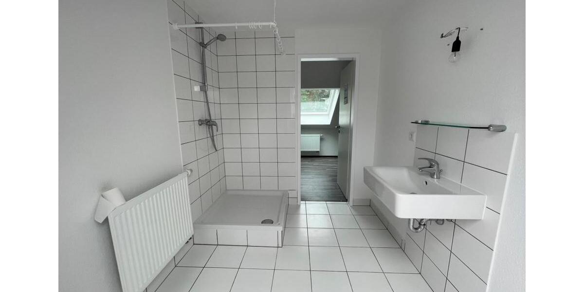 Dachgeschoßwohnung Celle Altenhagen - 1 Zimmer, 35 m&sup2;, 409&euro; | Angebot:25479548