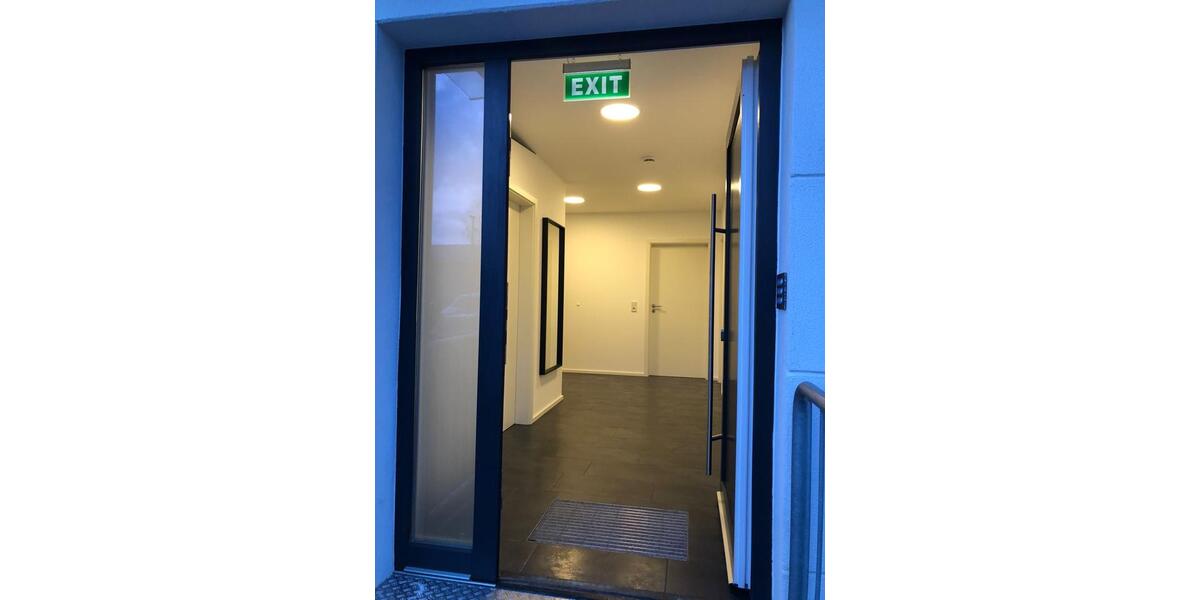 Große, moderne 3-Zimmerwohnung mit Terasse & optionaler Halle 3 zimmer