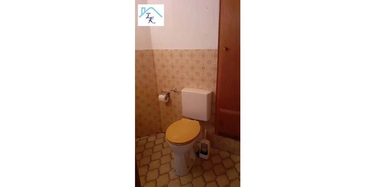 Großzügige und helle Wohnung in Röslau mit Balkon zu vermieten. 4 zimmer