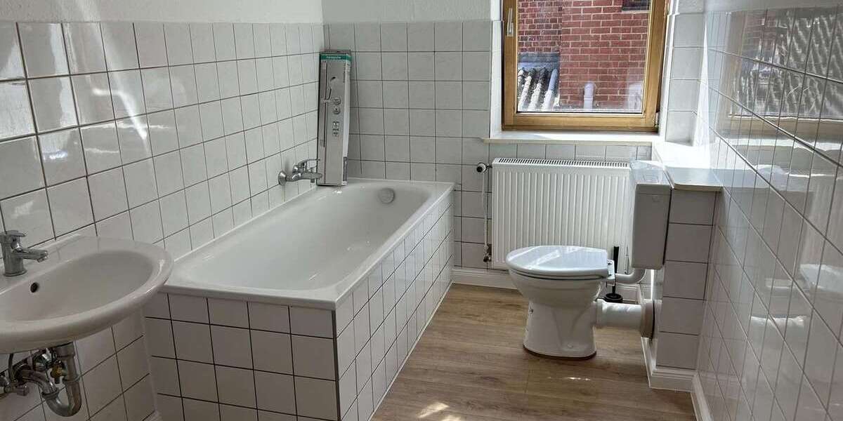 Etagenwohnung Lauenburg - 3 Zimmer, 61 m&sup2;, 550&euro; | Angebot:25273901