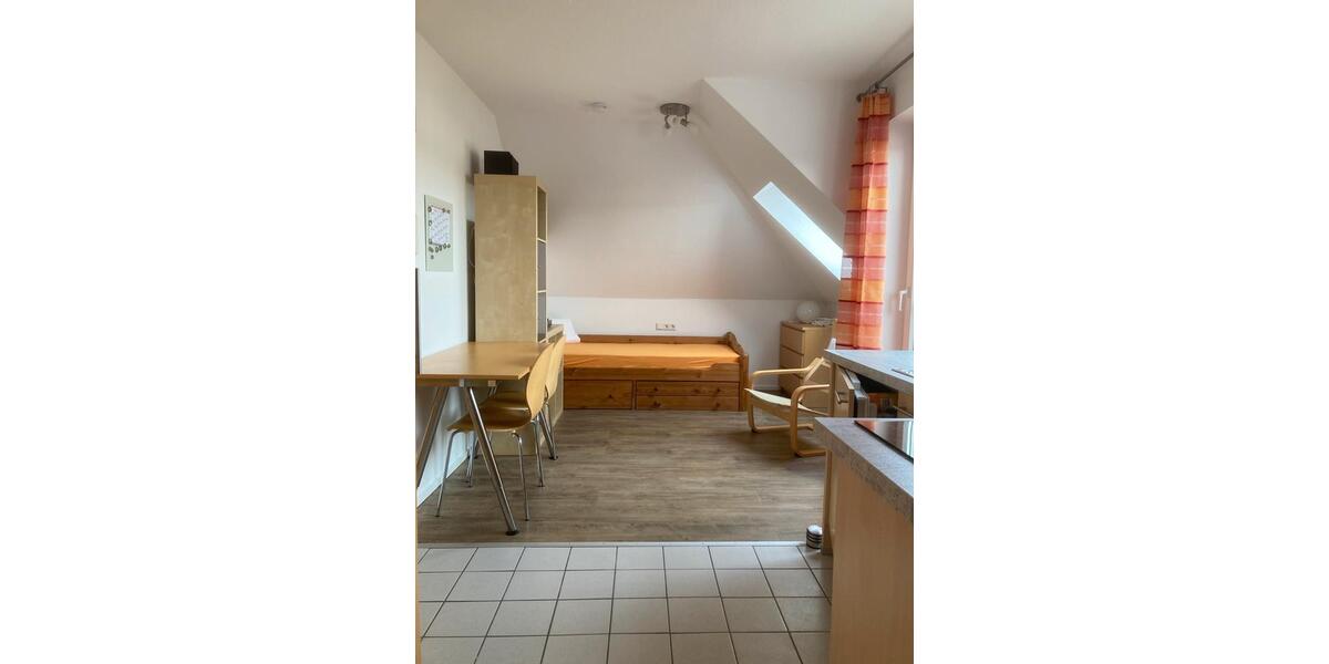 Dachgeschoßwohnung Schwäbisch Hall - 1 Zimmer, 22 m&sup2;, 580&euro; | Angebot:26443345
