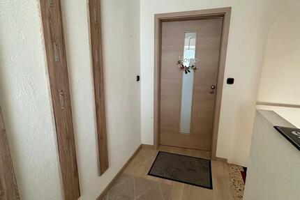 Wohnung Großenlüder - 5 Zimmer, 150 m&sup2;, 1.600&euro; | Angebot:26006073