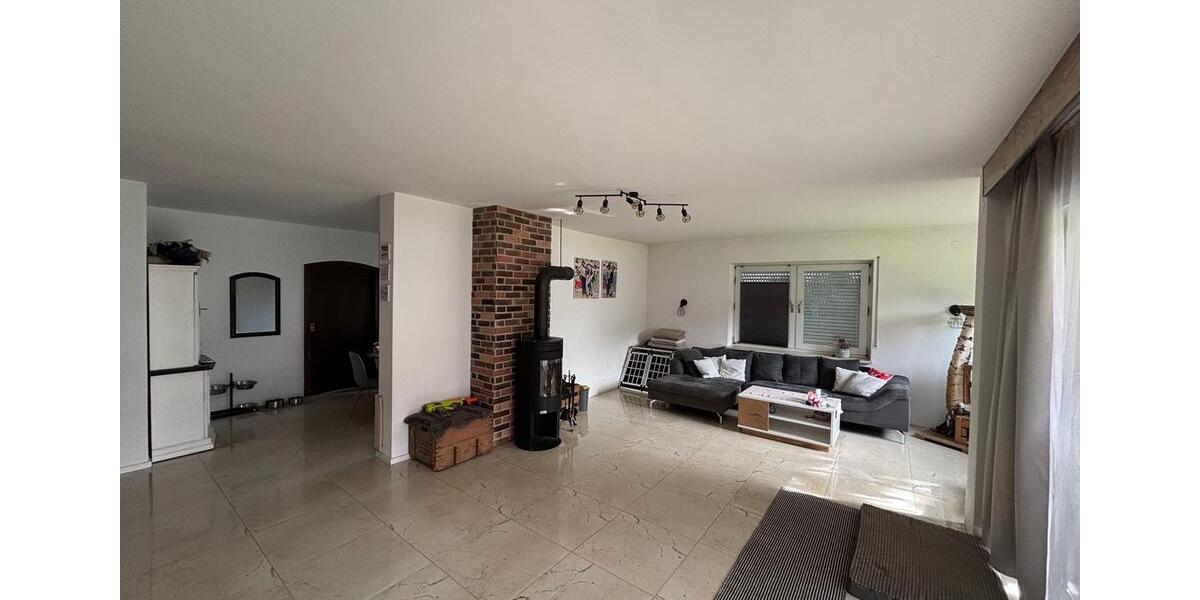 Einfamilienhaus Vöhringen - 5 Zimmer, 150 m&sup2;, 1.700&euro; | Angebot:26581262