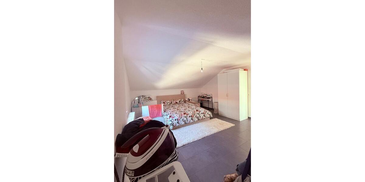 Dachgeschoßwohnung Schwaigern - 2 Zimmer, 55 m&sup2;, 780&euro; | Angebot:26022424