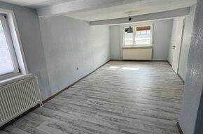 Einfamilienhaus Eschwege Oberhone - 6 Zimmer, 167 m&sup2;, 2.200&euro; | Angebot:25683323