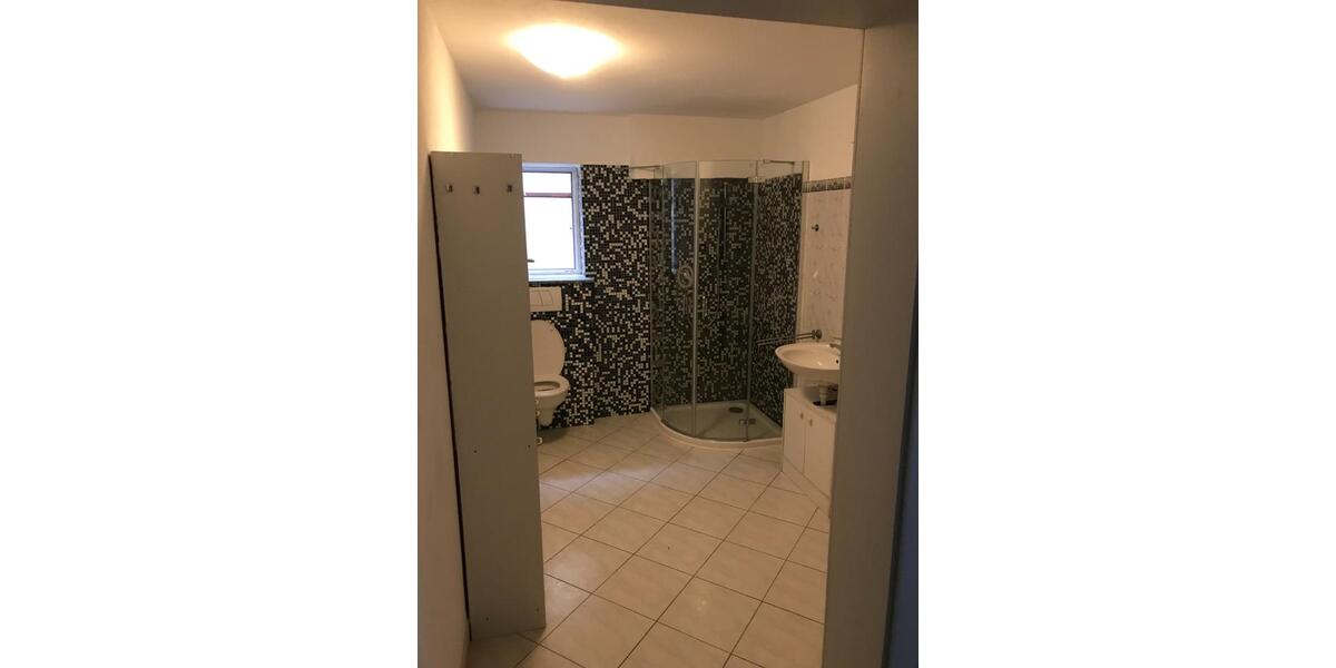 Etagenwohnung Viernheim - 2 Zimmer, 70 m&sup2;, 700&euro; | Angebot:24469262