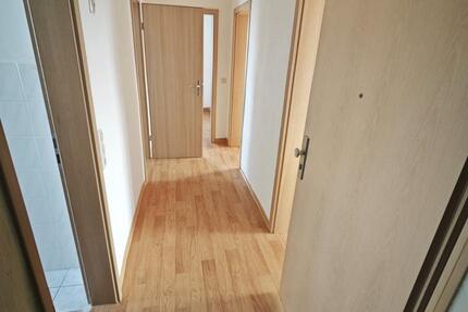 Wohnung Osterburg (Altmark) - 3 Zimmer, 61 m&sup2;, 334&euro; | Angebot:25144766