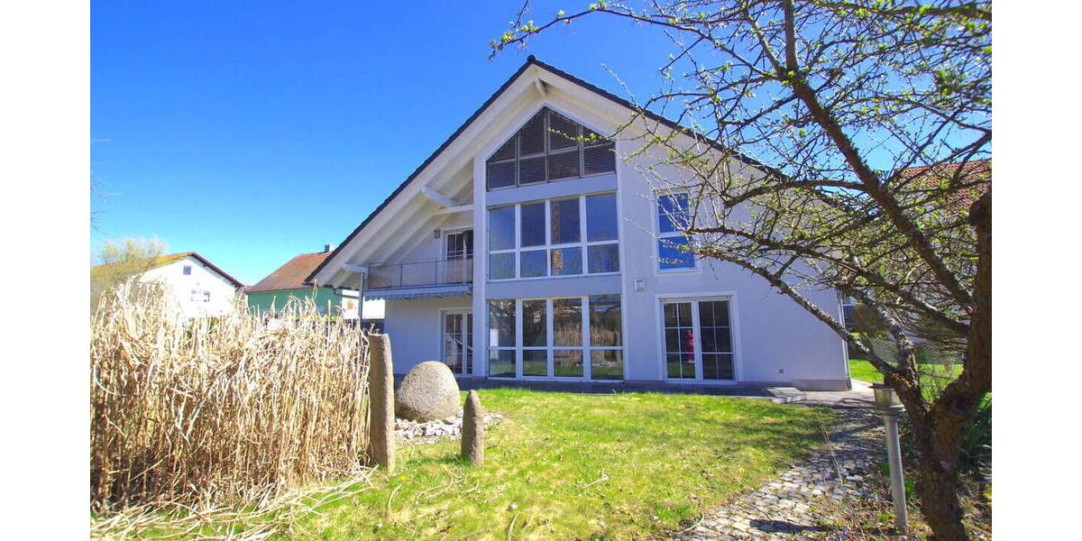 Doppelhaushälfte Lupburg - 4 Zimmer, 170 m&sup2;, 1.440&euro; | Angebot:26246679