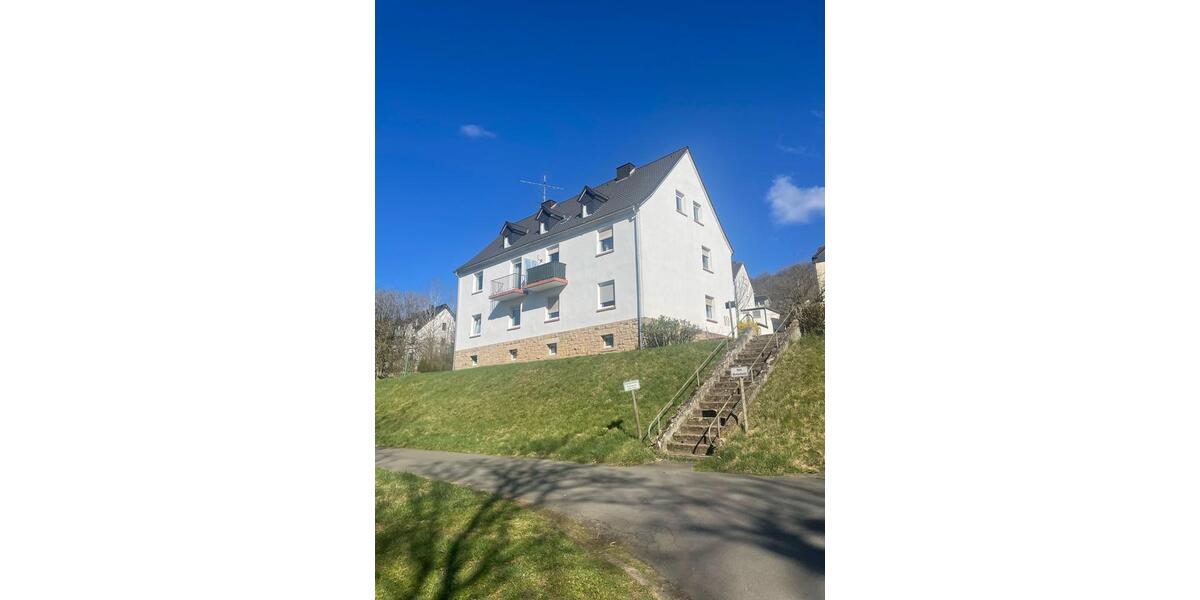 Dachgeschoßwohnung Gerolstein - 1.5 Zimmer, 34 m&sup2;, 480&euro; | Angebot:24715941