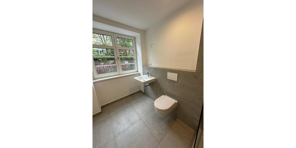 Hochparterre Hannover Nord - 4 Zimmer, 110 m&sup2;, 1.490&euro; | Angebot:26610280