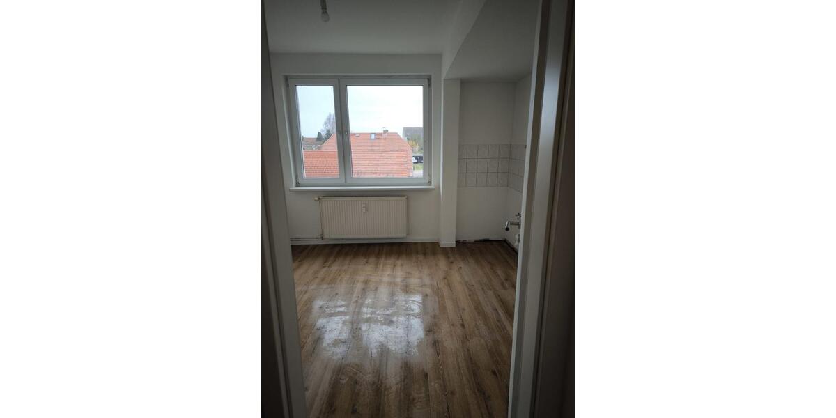 Etagenwohnung Stavenhagen - 2 Zimmer, 55 m&sup2;, 330&euro; | Angebot:20238295