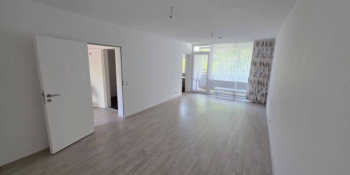 Etagenwohnung Saarbrücken - Rastpfuhl Malstatt - 3 Zimmer, 86 m&sup2;, 830&euro; | Angebot:26540240