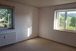 Erdgeschoßwohnung Eisfeld - 3 Zimmer, 100 m&sup2;, 680&euro; | Angebot:26523179