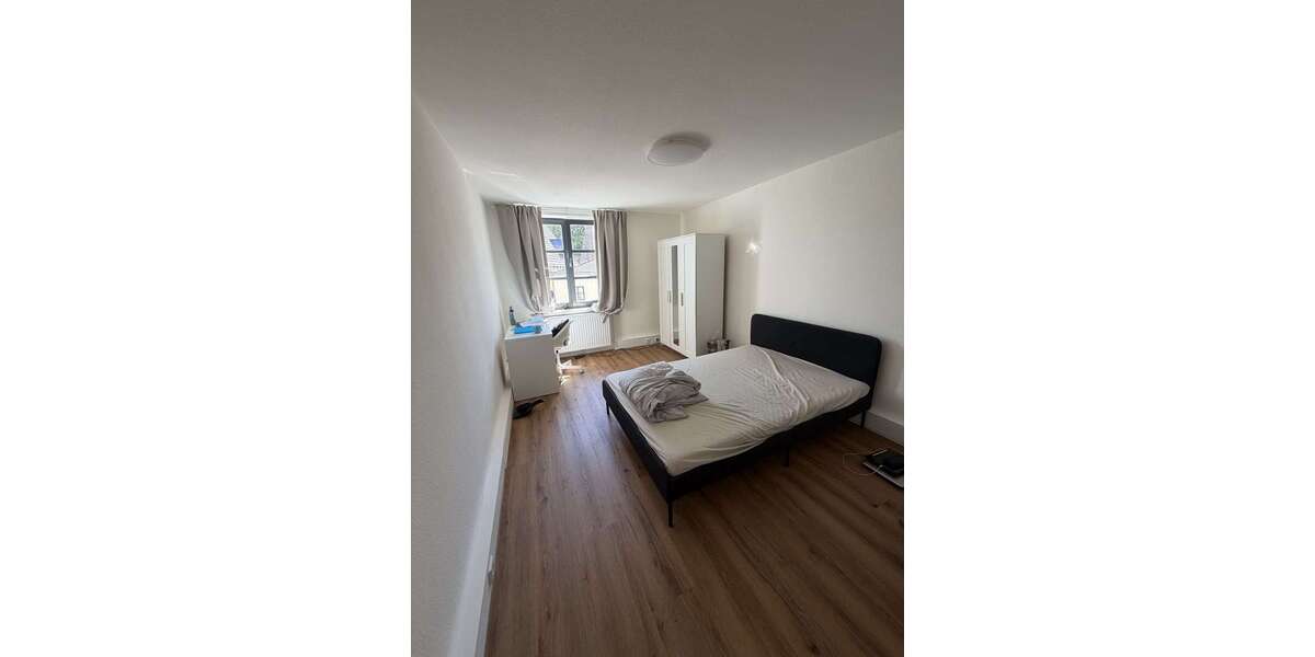 Zimmer Regensburg Reinhausen - 1 Zimmer, 600&euro; | Angebot:27095374