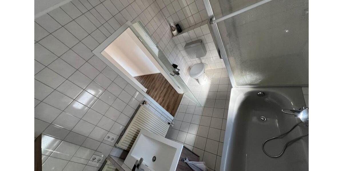 Dachgeschoßwohnung Merzig - 2 Zimmer, 80 m&sup2;, 900&euro; | Angebot:25988101