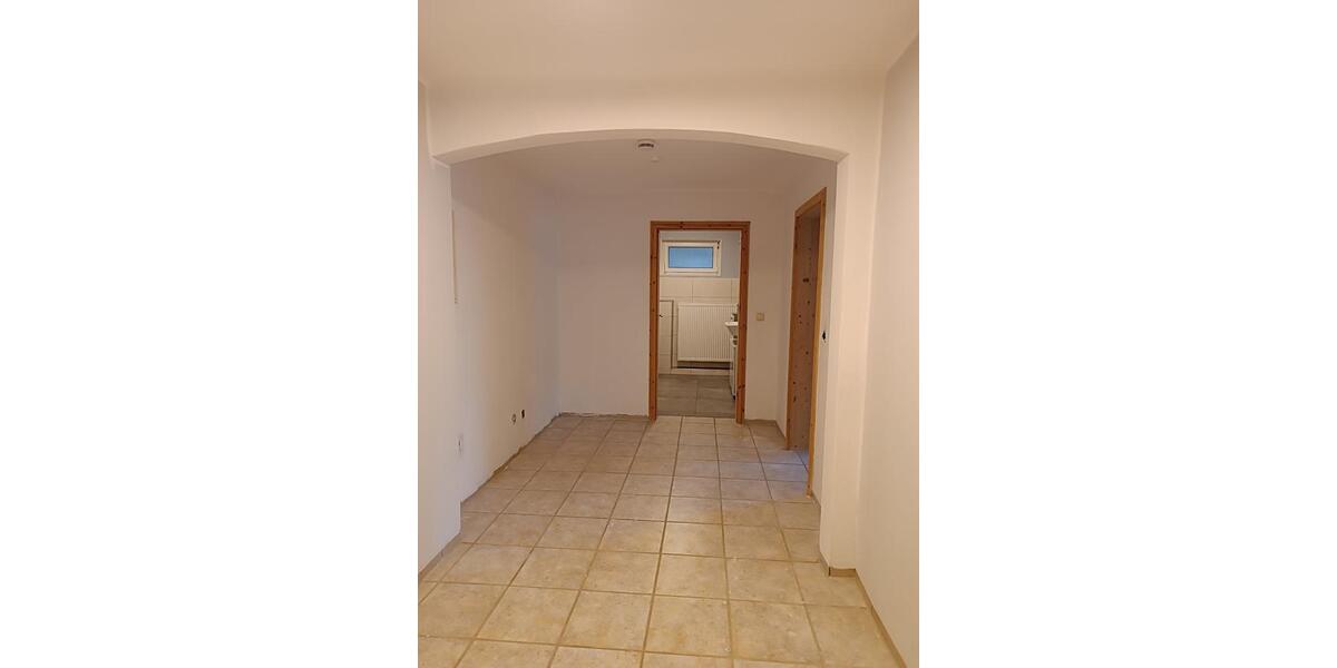 Etagenwohnung Wald - 2 Zimmer, 90 m&sup2;, 520&euro; | Angebot:24627953