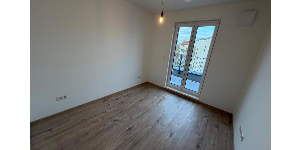 Dachgeschoßwohnung Berlin Treptow-Köpenick - 2 Zimmer, 57 m&sup2;, 1.300&euro; | Angebot:23089677