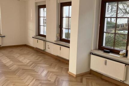 Wohnung Grünhain-Beierfeld Beierfeld - 3 Zimmer, 90 m&sup2;, 400&euro; | Angebot:26037485