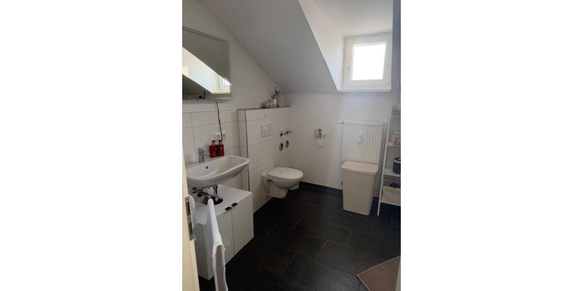 Dachgeschoßwohnung Straubing - 2 Zimmer, 52 m&sup2;, 400&euro; | Angebot:25440152